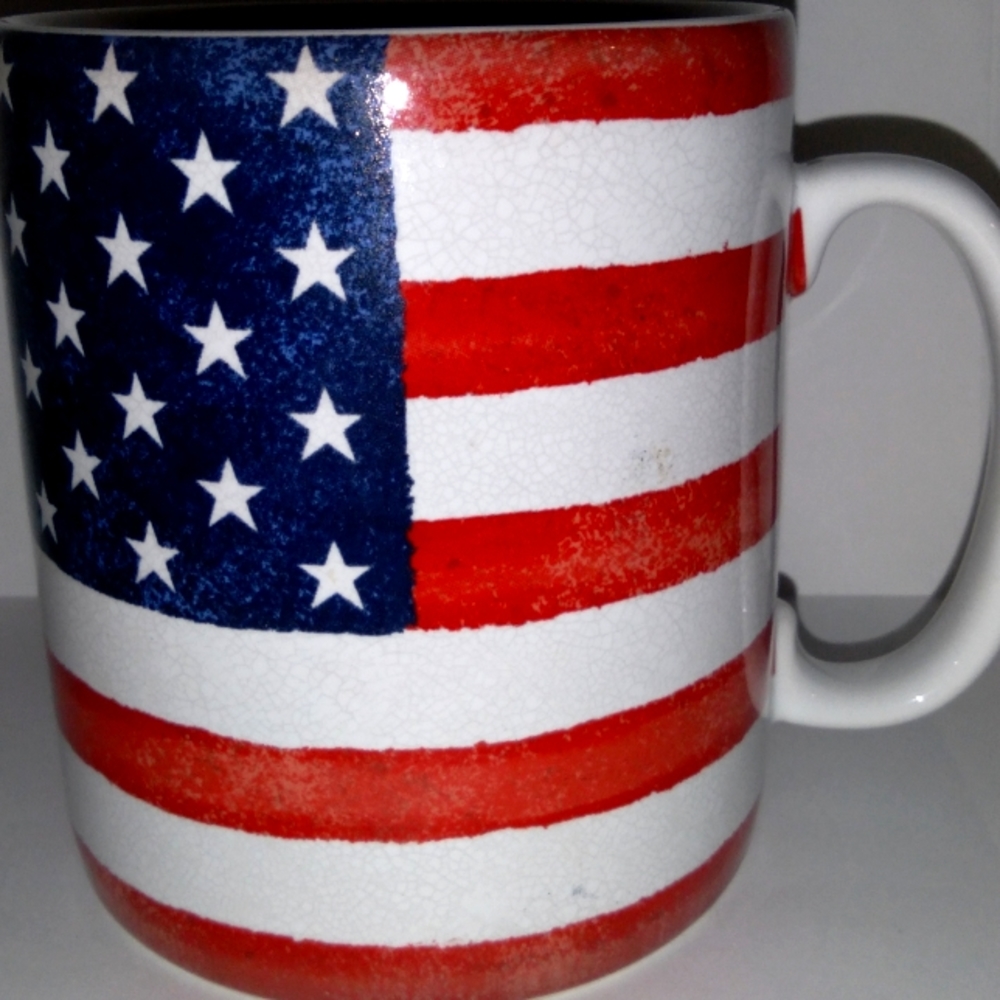 Extra Large American Flag Coffee Cup ("Stars & Stripes Over-Sized Mug")